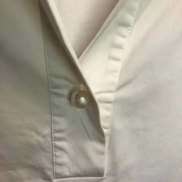 TUCKERNUCk Blanc Willow Blouse.   White Medium - Picture 5 of 8